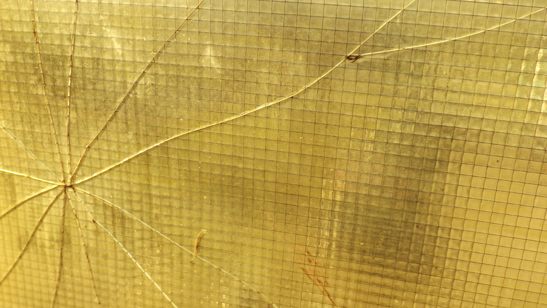 digicam photo of a broken pane